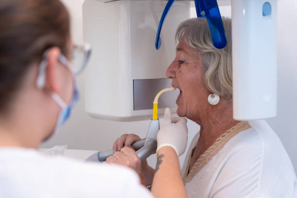 Best Emergency Tooth Extraction in Seville, FL